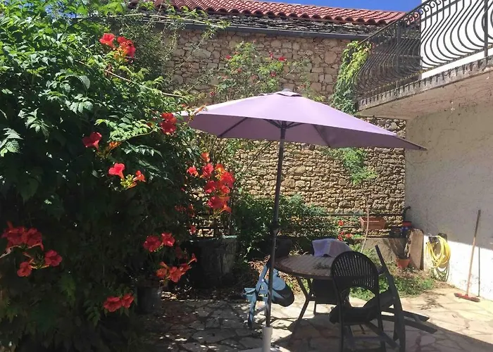 Escapade En Perigord *